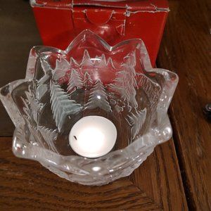 Mikasa Christmas story candle holder